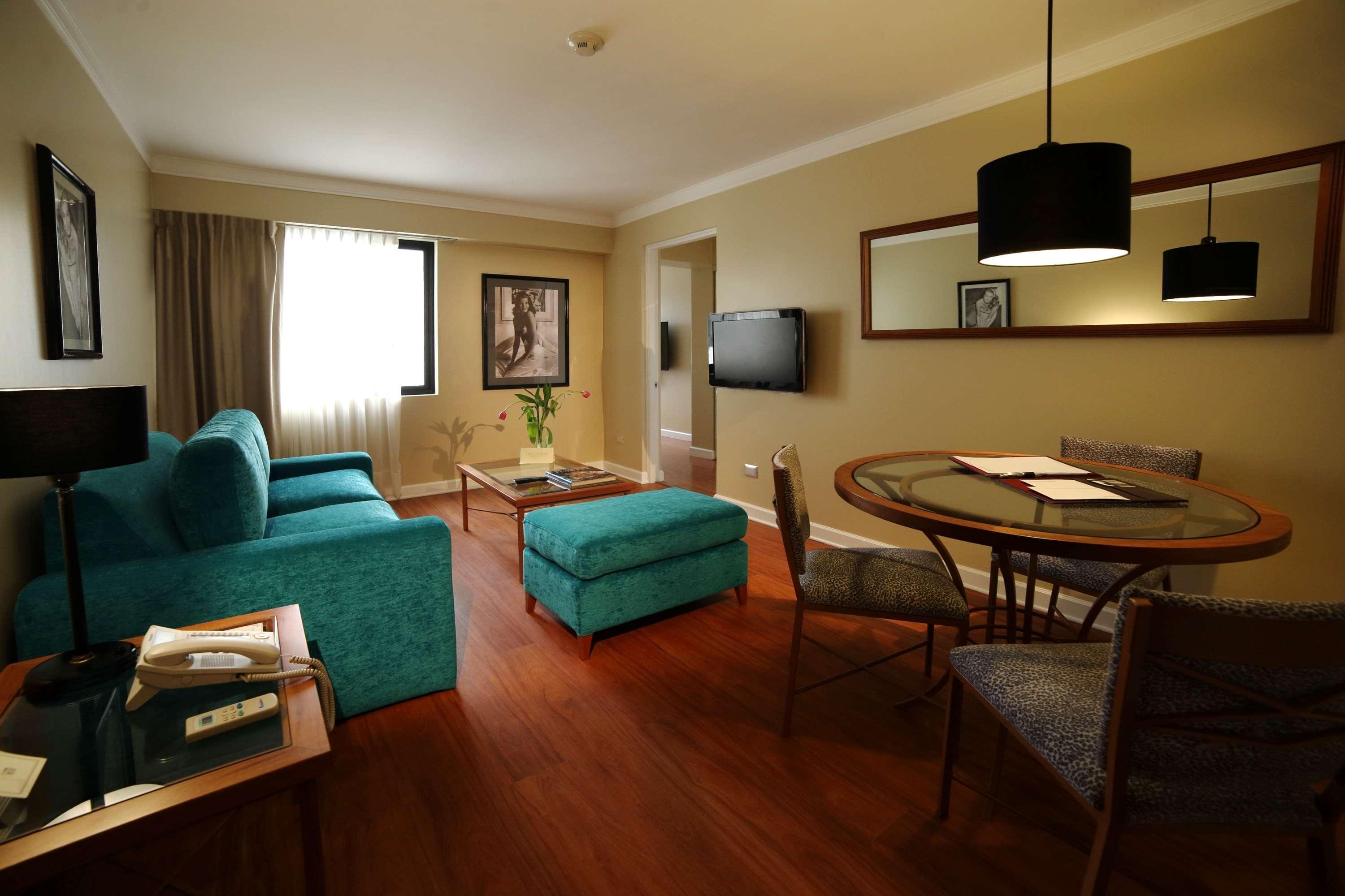 Radisson Hotel Plaza Del Bosque Lima Exteriér fotografie
